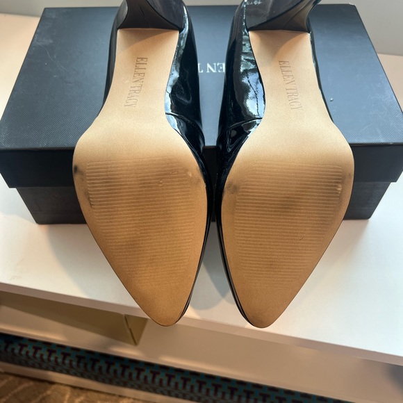 Ellen Tracy Cody Black Patent Leather Platform Heels Size 7M -Very Gently Used - Picture 4 of 9